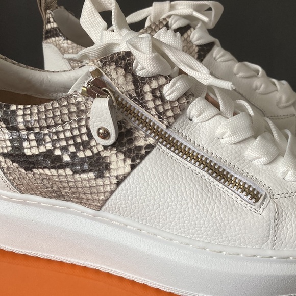 Leather Sneakers - Picture 3 of 6